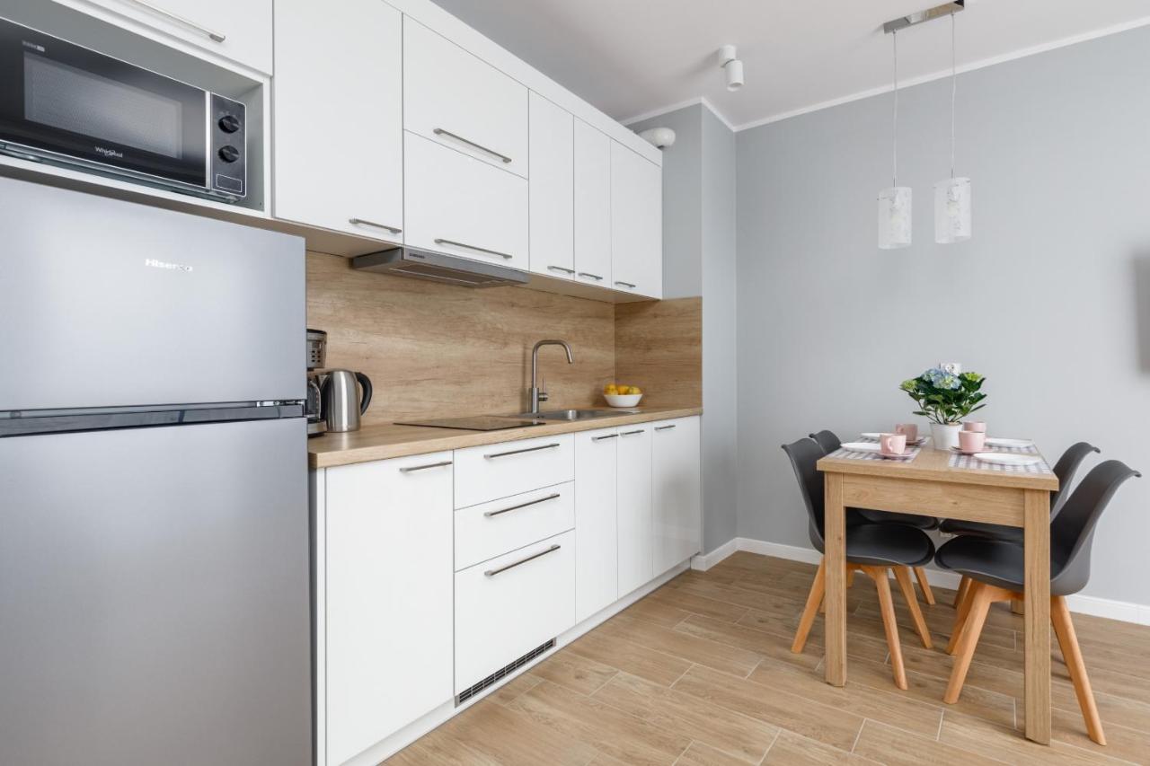 Apartment Rybacka With Parking&Balcony By Noclegi Renters Мендзыводзе Экстерьер фото