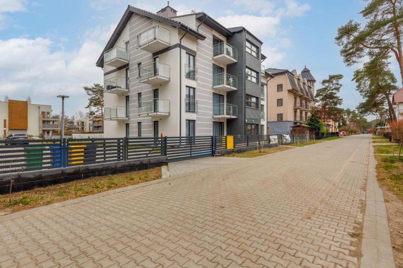 Apartment Rybacka With Parking&Balcony By Noclegi Renters Мендзыводзе Экстерьер фото