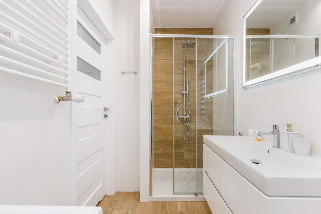 Apartment Rybacka With Parking&Balcony By Noclegi Renters Мендзыводзе Экстерьер фото