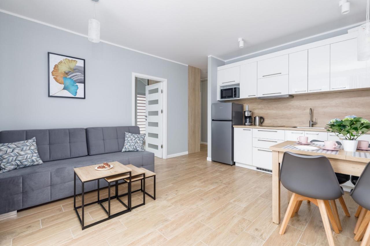 Apartment Rybacka With Parking&Balcony By Noclegi Renters Мендзыводзе Экстерьер фото